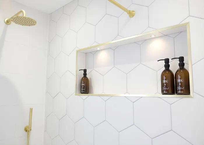 Cleveland With Letsstay