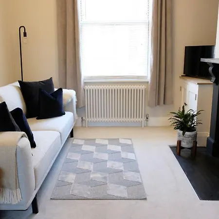 Cleveland With Letsstay