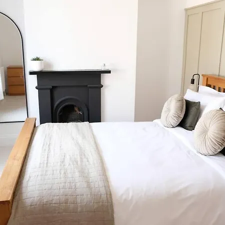 Cleveland With Letsstay *