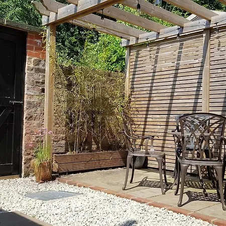 Дом отдыха Cleveland With Letsstay