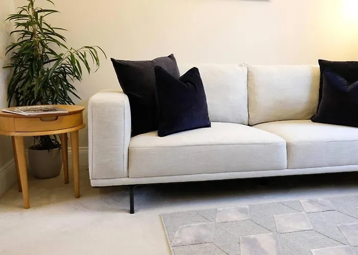 Cleveland With Letsstay