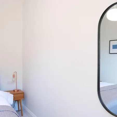 Cleveland With Letsstay Nyaraló